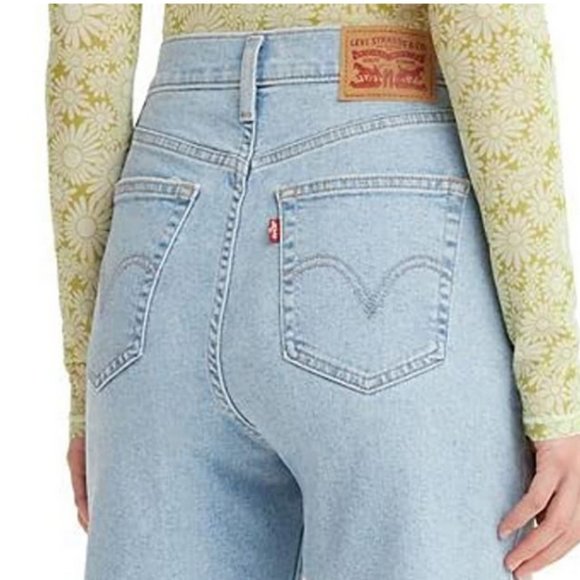 NWT Levi's High Waisted Relaxed Fit Loose Fit Mom Jeans - Picture 7 of 11